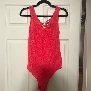Hot pink lace bodysuit | Torrid size 2